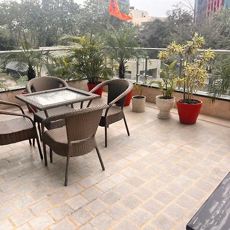 Gazebo Inn & Suites Medanta Gurgaon Exterior foto